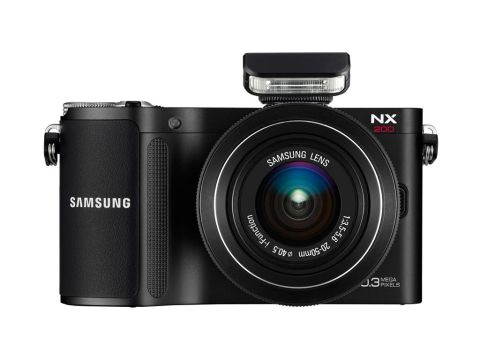 NX200 20.3 MEGAPIXEL COMPACT SYSTEM CAMERA