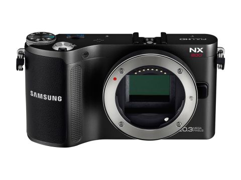 NX200 20.3 MEGAPIXEL COMPACT SYSTEM CAMERA