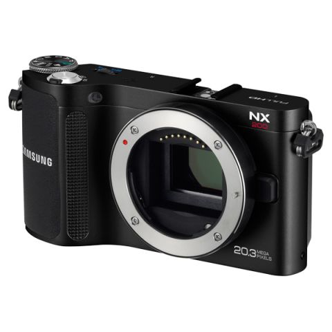 NX200 20.3 MEGAPIXEL COMPACT SYSTEM CAMERA