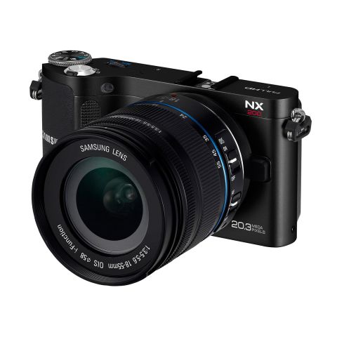 NX200 20.3 MEGAPIXEL COMPACT SYSTEM CAMERA